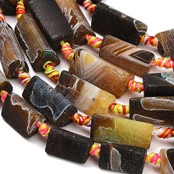 天然石風化瑪瑙ビーズ連売り  染め＆加熱  三角形  ブラック  16~25x10.5~12.5x10~11.5mm  穴：2~2.5mm  約14~18個/連  15.20~15.75''（38.6~40センチメートル）&nbsp;G-A321-F02-01A