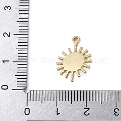 304ステンレススチール、天然ホワイトシェルペンダント  太陽  ゴールドカラー  18x13x3.5mm  穴：1.5mm&nbsp;STAS-G353-03G-09