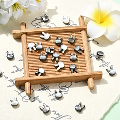 天然ブラックリップシェルビーズ5個  兎  9x7x3.5mm  穴：0.8mm&nbsp;SHEL-YW0001-22