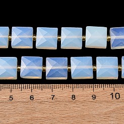 オパールビーズ連売り  多面カット  正方形  シードビーズで  10.5x10.5x4.5~5.5mm  穴：1mm  約31個/連  14.76~15.16''（37.5~38.5センチメートル）&nbsp;G-F839-A36-01