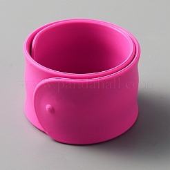 シリコン平手打ちブレスレット  子供用プレーンフラットソフトラップリストバンド  濃いピンク  8-1/2インチ（21.6cm）&nbsp;BJEW-WH0020-13G