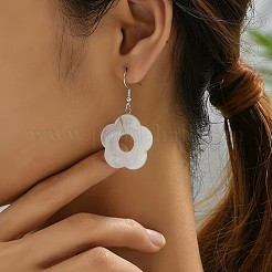 アクリルダングルピアス  プラチナ  花  ホワイト  47x27mm&nbsp;FS-WG6208F-01
