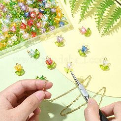 90色のアクリルランプワークペンダント9個  鉄パーツ  花  ゴールドカラー  ミックスカラー  20mm  穴：2.5mm  90個/セット&nbsp;PALLOY-CJ00048