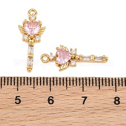 真鍮製マイクロパヴェキュービックジルコニアペンダント  ハートと翼のチャームが付いた魔法の杖  18KGP本金メッキ  ピンク  21x8.5x3.5mm  穴：1.4mm&nbsp;CU-CBA7392-08G-02