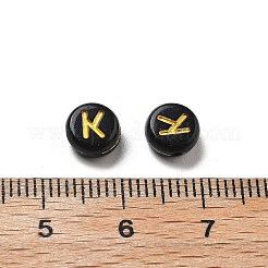 不透明なメッキアクリルビーズ  ゴールドライン入り  アルファベット付きフラットラウンド  文字k  7x3.5mm  穴：1.2mm  約3846個/500g&nbsp;OACR-R005-03K