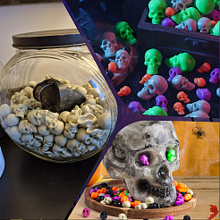 150個 9スタイル ハロウィンテーマ 光るプラスチック製スカルディスプレイデコレーション  暗闇で光る飾り  ホームオフィスパーティーの装飾用  ミックスカラー  15~34.5x9~20x10~22.5mm&nbsp;KY-SP0001-76