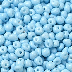 不透明ベーキングペイントガラスシードビーズ6/0個  ティアドロップ  空色  4.5~5x4x3~3.5mm  穴：0.9mm  約125個/10g&nbsp;X1-SEED-M012-02A-13