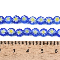 ハンドメイドミッレフィオーリガラスフラットラウンドビーズ連売り  シングルフラワーデザイン  藤紫色  6x2.5mm  穴：1mm  約64~68個/連  14.5~15インチ&nbsp;LK-P010-04