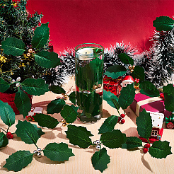 フォームと布製の人工ヒイラギの葉45個  鉄の茎付き  クリスマスリースのアクセサリー  ミックスカラー  60x142x104mm  15個/カラー  3色&nbsp;AJEW-SC0031-52B