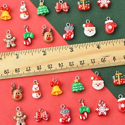 24個12スタイルのクリスマステーマ不透明樹脂ペンダント  プラチナ鉄ループ付き  混合図形  12~20.5x8~12x4.5~7mm  穴：1.8~2mm  2個/スタイル&nbsp;RESI-FS0001-86B