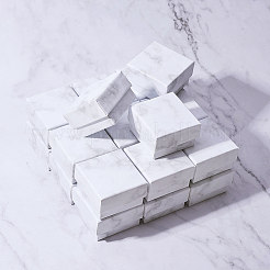 紙ダンボールジュエリーリングボックス  正方形  ホワイト  5.2x5.2x3.3cm&nbsp;X1-CBOX-E012-05A