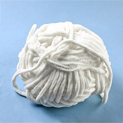 スカーフ用の、かさばる柔らかいポリエステル製のかぎ針編み・編み物用糸  バッグ  クッション作り  フローラルホワイト  100 G /ロール  45 m /ロール&nbsp;OCOR-G009-03G