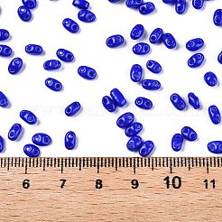 焼付塗装ガラスシードビーズ  2穴  オーバル  ミディアムブルー  5~6x2.5~3.5x3mm  穴：0.7~0.9mm  約7500個/ポンド&nbsp;SEED-T006-03-01