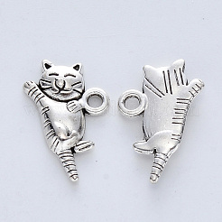 チベット風合金子猫ペンダント  カドミウムフリー＆鉛フリー  猫の形  アンティークシルバー  19.5x10.5x3mm  穴：1.8mm&nbsp;X-TIBE-R316-069AS-RS