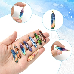 16個8スタイルアロイエナメルペンダント  ゴールドカラー  フェザーチャーム  ミックスカラー  38x8.5x1.5mm  穴：1.6mm  2個/スタイル&nbsp;FIND-FS0002-69
