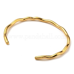 イオンプレーティング（IP）304ステンレススチールカフバングル  18KGP本金メッキ  内径：2x2-1/4インチ（5x5.8cm）&nbsp;X-BJEW-H323-01G