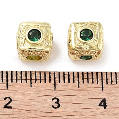 真鍮製マイクロパヴェキュービックジルコニアビーズ  カドミウムフリー＆ニッケルフリー＆鉛フリー  キューブ  18KGP本金メッキ  グリーン  7.5x7.5x7.5mm  穴：3mm&nbsp;KK-C051-28G-02
