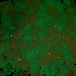 明るい透明なアクリルビーズ  ピーナッツ  暗闇で光る  スレートブルー  6.5~7x4x3~3.5mm  穴：1.4mm&nbsp;LACR-D009-01H