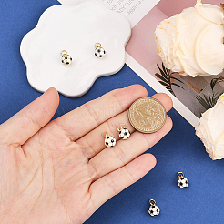 真鍮製エナメルペンダント6個  ボール  18KGP本金メッキ  ラウンド  丸カン付き  サッカー  10x6.5~7mm  穴：3mm&nbsp;KK-SC0007-13