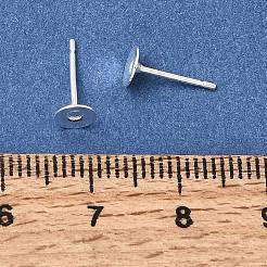 真鍮製スタッドピアスパーツ  鉛フリー＆カドミウムフリー＆ニッケルフリー  銀  10.5mm  ピン：0.6mm  トレイのサイズ：5mm&nbsp;KK-CBA1A60-18S