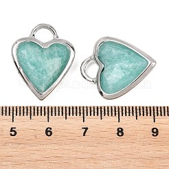 天然アマゾナイトのファセットペンダント  真鍮製のベゼルに宝石があしらわれたハート型のチャーム  プラチナ  22x18.5~19x7mm  穴：5x4mm&nbsp;G-Z154-01P-03