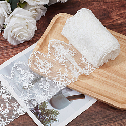5ヤードのフラットナイロンメッシュ刺繍レーストリム  花柄  ホワイト  4-1/4~4-3/8インチ（109~110mm）&nbsp;OCOR-GF0001-86A