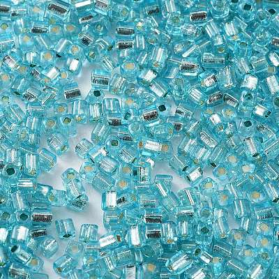 ガラスシードビーズ  銀並ぶ  正方形  空色  3~3.5x2.5~3x2.5~3mm  穴：1mm  約10714個/ポンド&nbsp;SEED-M011-01B-06-1