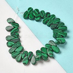 合成マラカイトビーズ連売り  ティアドロップ  トップ掘削  9~10x5~5.5x3.5~4mm  穴：0.7mm  約40~48個/連  7.09~7.28''（18~18.5cm）。&nbsp;G-B064-B07