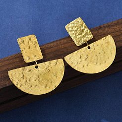 女性用304ステンレススチールダングルスタッドピアス  イオンプレーティング（ip）  14KGP本金メッキ  半円  40x36mm&nbsp;EJEW-K268-12B-G