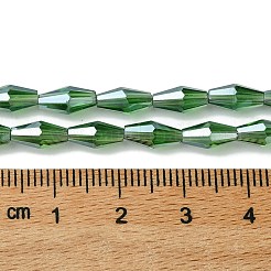 透明電気メッキガラスビーズ連売り  パール光沢メッキ  多面カット  双円錐形  グリーン  8x4mm  穴：0.8mm  約63~66個/連  20.47~21.26インチ（52~54cm）&nbsp;GLAA-K064-05A-PL05