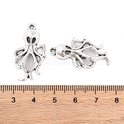 チベットスタイル合金タコのペンダント  カドミウムフリー＆鉛フリー  アンティークシルバー  30.5x17x4.5mm  穴：2mm&nbsp;TIBEP-S270-AS-LF
