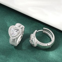 真鍮クリアキュービックジルコニアフープピアス  ハート  プラチナ  18x10.5x21mm&nbsp;EJEW-Q016-03P