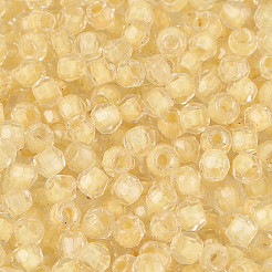 内側が透明な色のガラスシードビーズ  双円錐形  ライトカーキ  4x3~3.5mm  穴：1.4~1.6mm  約：7500個/ 450 G&nbsp;SEED-T007-20A-01