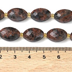 天然の赤いラブラドライトのビーズ連売り  多面カット  馬の目の形  シードビーズで  14x9x6mm  穴：1.6mm  約23個/連  15.16''（38.5センチメートル）&nbsp;G-A295-A02-01
