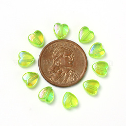 100 個の環境に優しい透明アクリル ビーズ  染め  ABカラー  ハート  春の緑  8x8x3mm  穴：1.5mm&nbsp;TACR-YW0001-07G