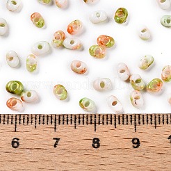 ツートンカラーのベーキングペイントガラスシードビーズ  丸い穴  ピーナッツ  ビスク  4.5x2.5x2.5mm  穴：1mm  約4500個/ポンド&nbsp;SEED-C003-01J