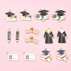 卒業シーズン合金エナメルペンダント14個7スタイル  制服、学生証、学士帽、本、鉛筆  ミックスカラー  14~30x6~30x1~2mm  穴：1.8~2mm  2個/スタイル&nbsp;ENAM-FS0001-80