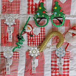 1 Set Snowflake Badge Reel&nbsp;AJEW-FH0003-69