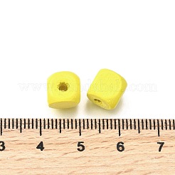 スプレー塗装木製ビーズ  正方形  きいろ  8x8x8mm  穴：2.5~3mm&nbsp;WOOD-P021-01B-27