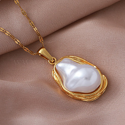Vintage 304 Stainless Steel & Imitaiton Irregular Pearl Pendant Necklaces for Women&nbsp;UB6404