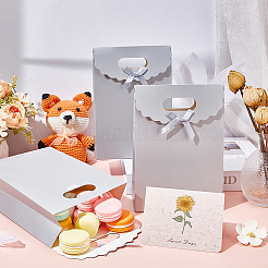 長方形の紙のギフトバッグ  誕生日用のリボンちょう結び装飾キャンディートート  結婚式  銀  14.5x6x21cm&nbsp;CARB-WH0017-14A-03