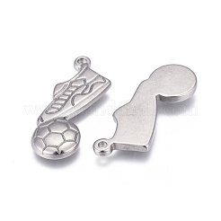 変色しない304ステンレススチールペンダント  サッカー＆サッカーブーツ  ステンレス鋼色  26x18x2.5mm  穴：1.6mm&nbsp;STAS-F249-08P