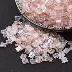 MIYUKIティラビーズ  日本製シードビーズ  2穴  （TL365)ライトシェルピンク光沢  5x5x1.9mm  穴：0.8mm  約118PCS /ボトル  10 G /ボトル&nbsp;SEED-JP0008-TL0365