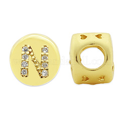 真鍮マイクロペーブクリアキュービックジルコニアビーズ  アルファベット付きフラットラウンド  文字.n  7.5x6.5mm  穴：3.5mm  3個/袋&nbsp;KK-T030-LA843-NX3