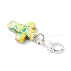 スプレー塗装された合成ターコイズのペンダント装飾  クロス  亜鉛合金カニカン付き  銀  32.5mm&nbsp;HJEW-JM03946-01