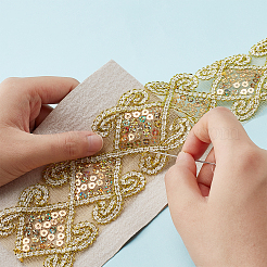 エスニック風刺繍ポリコットンリボン  ガーゼとスパンコール付き  ジャカードリボン  チロリアンリボン  服飾材料  菱形模様  ゴールド  2-1/2インチ（62mm）&nbsp;OCOR-WH0066-34B