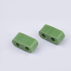 Fgb2穴ガラスシードビーズ  不透明色  長方形  グリーン  4.5~5.5x2x2~2.5mm  穴：0.5~0.8mm  約250個/10g&nbsp;X-SEED-S031-M-047