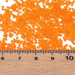透明チェコガラスシードビーズ15/0個  ラウンド  ダークオレンジ  1.5x1mm  穴：0.5mm  約500 G /袋&nbsp;SEED-N004-004-32