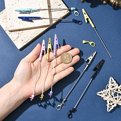 8個 8色 合金ブレスレットツール ジュエリーヘルパー ビーズ付きワニ口クリップ  ブレスレット留めヘルパーツール  ミックスカラー  162x11.5x7.5mm  1pc /カラー&nbsp;AJEW-YW0002-08