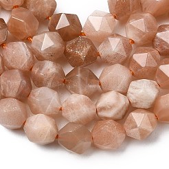 天然石ピーチ色ムーンストーンビーズ連売り  スターカットラウンドビーズ  多面カット  5~6x5~6x5~6mm  穴：1~1.2mm  約64~68個/連  14.80''~15.04''（37.6~38.2センチメートル）&nbsp;G-Z119-A18-01